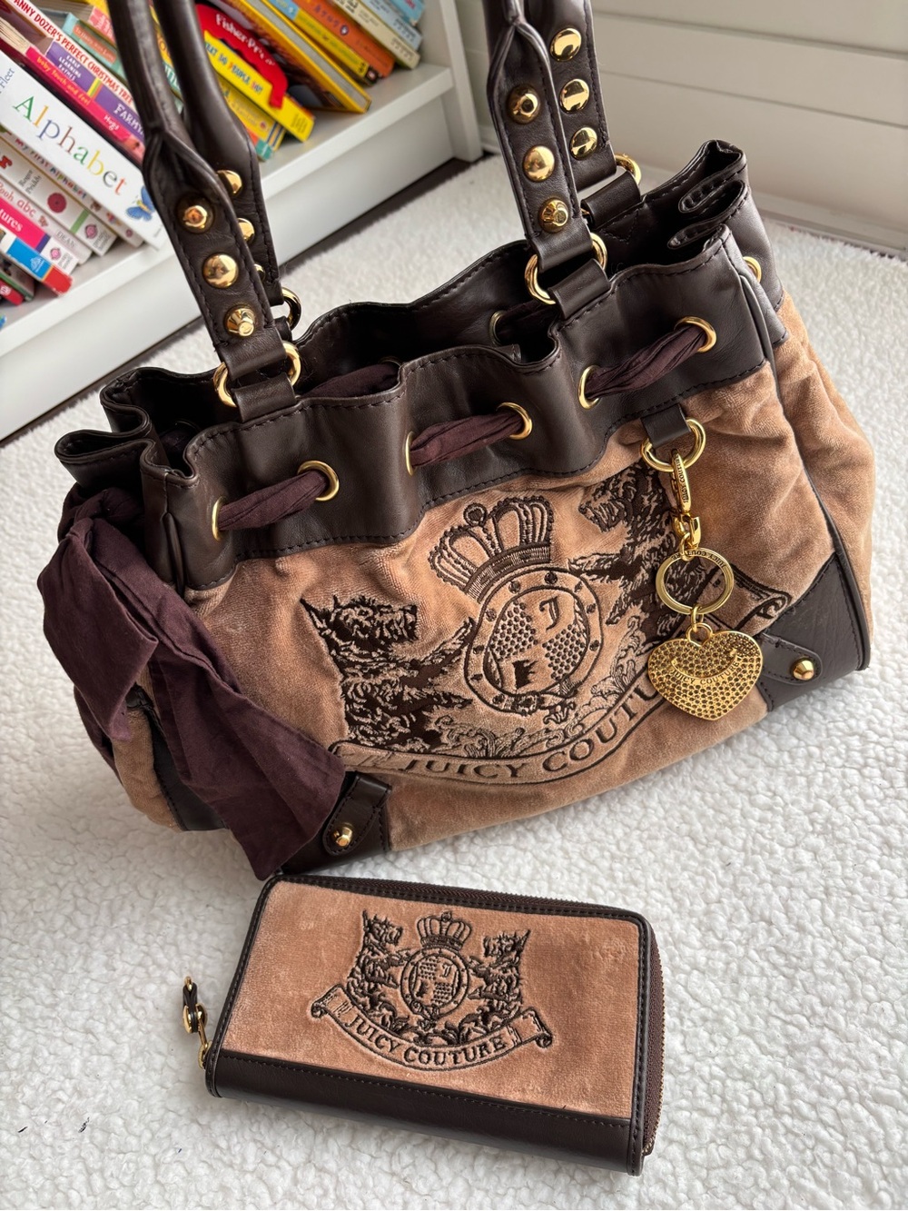 Juicy Couture Vintage Y2K Scottie Daydreamer & Wallet Milk Tea/Brown Velour